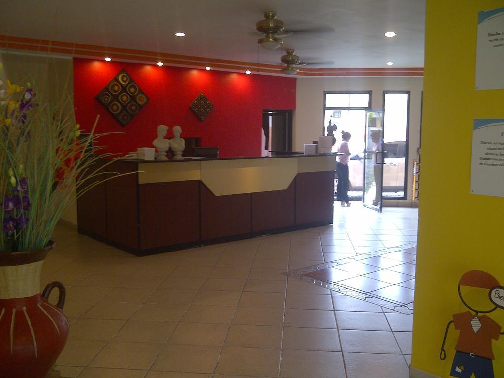 Hotel Cibeles 拉塞瓦 外观 照片